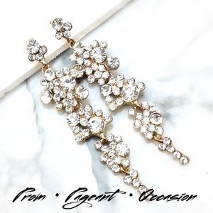 Cherryl's Jewelry - Clear Crystal Rhinestone Special Event Earrings Cherryl's Jewelry - Clear Crystal Rhinestone Special Event Earrings